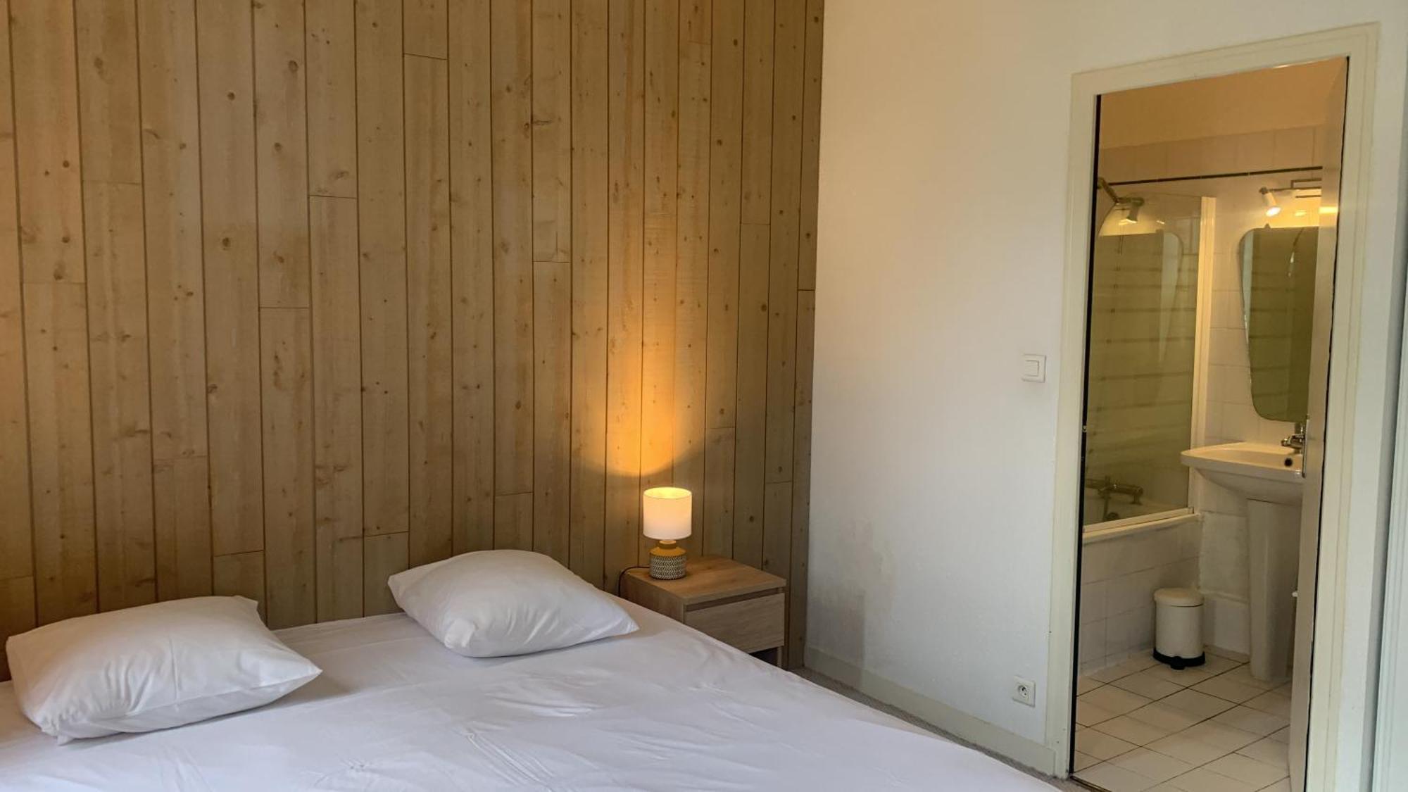 L'Appart Sur Jardin 42M2 Tres Calme Ла Рошел Екстериор снимка